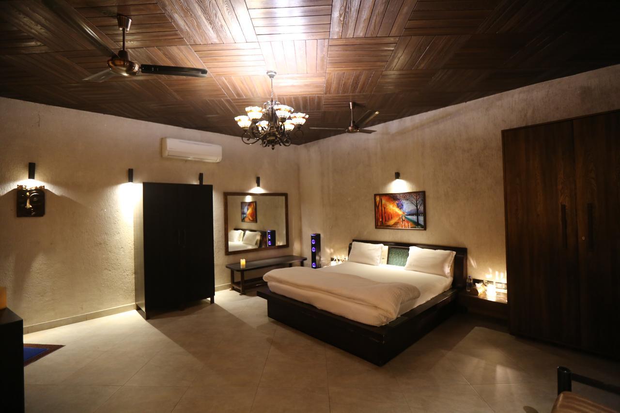 Kino Lakeside Chalet Hotell Lonavala Eksteriør bilde